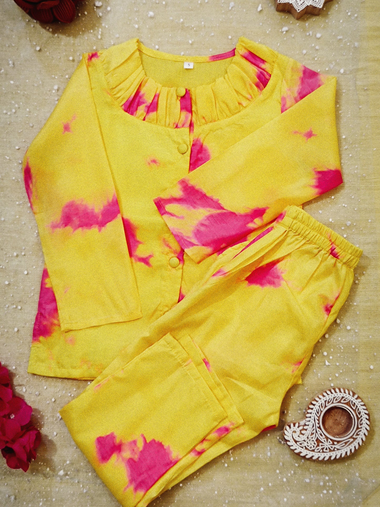 Tie and die print Yellow colour cord set